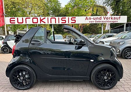 Smart ForTwo Cabrio 66kW DCT prime SPORT*LEDER*NAV*KAM
