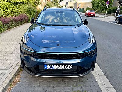Lynk & Co 01 PHEV