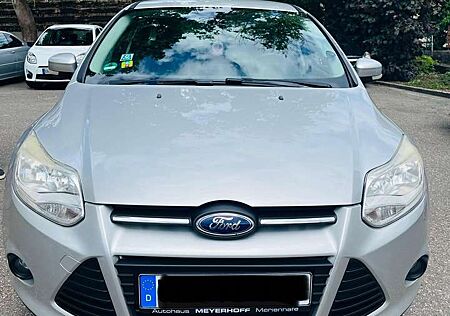 Ford Focus 1.6 TDCi DPF SYNC Edition