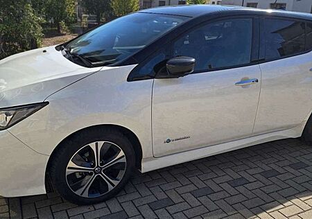 Nissan Leaf 40 kWh Tekna