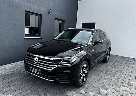 VW Touareg Volkswagen Atmosphere 4Motion 3.0 V6 TDI/R-line