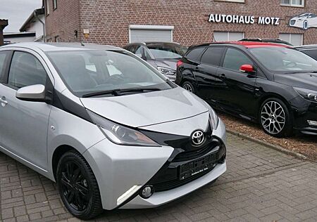 Toyota Others Aygo AYGO x-play touch