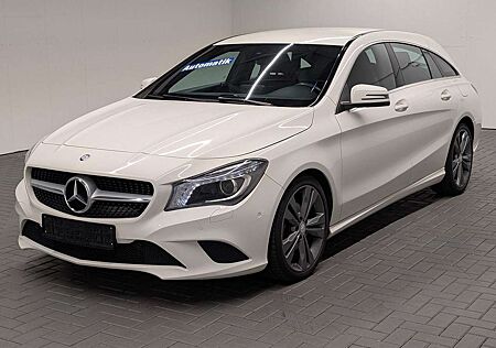 Mercedes-Benz CLA 200 Bi-Xenon/Navi/SHZ/PDC/el.