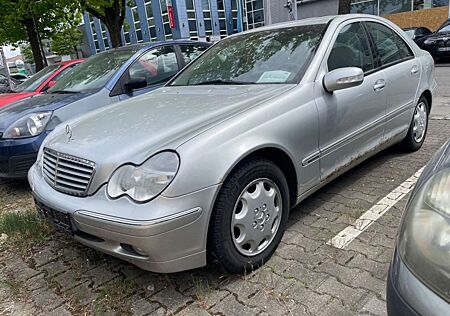 Mercedes-Benz C 180 ELEGANCE Tüv 11.26 + Service 11.26
