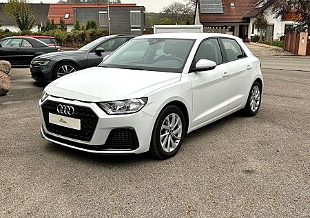 Audi A1 Sportback 30 TFSI advanced S-tronic. DAB