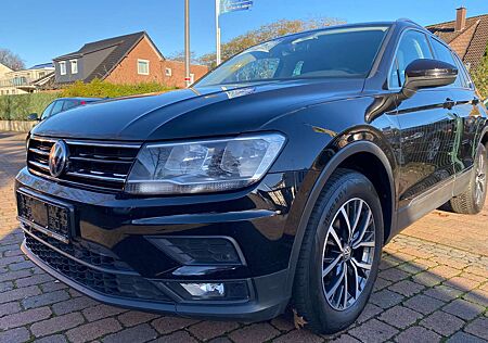 VW Tiguan Volkswagen DSG-2.0 TDI Comfortline / 4Motion-NAV-AHK