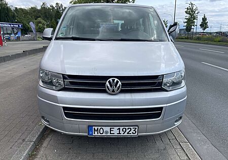 VW T5 Multivan Volkswagen Multivan Highline 2.0 DSG 7Sitzer AHK Standheizung