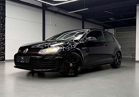 VW Golf Volkswagen VII GTI BMT 2HD/ROTE BREMSS/SONDERLACK/SHZ