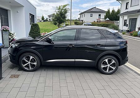 Peugeot 3008 Allure Panoramadach LED AHK