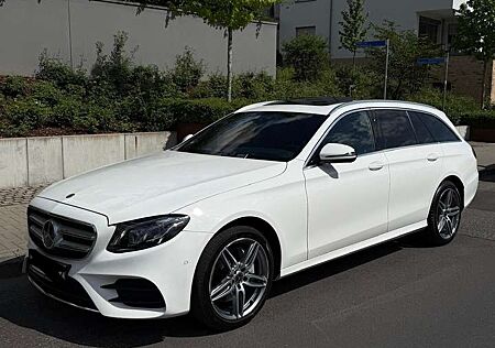 Mercedes-Benz E 220 d 4Matic T 9G-TRONIC AMG Line