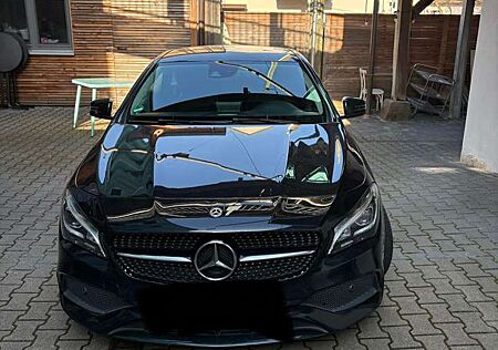 Mercedes-Benz CLA 250 4Matic 7G-DCT AMG Line