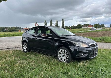 Ford Focus 1.6 Ti-VCT Sport