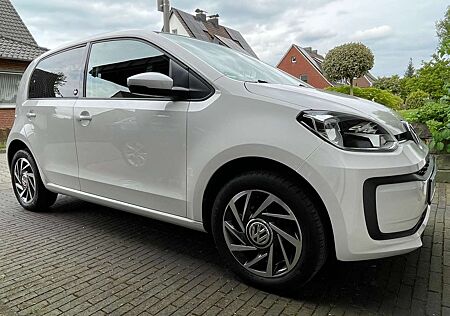 VW Up Volkswagen ! ! sound !