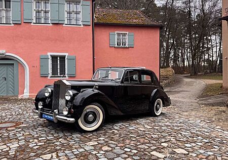 Rolls-Royce Silver Dawn
