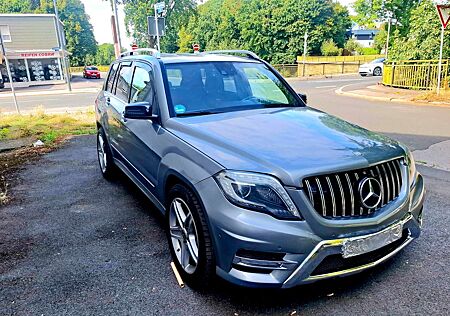 Mercedes-Benz CLK 220 AMG-LIENE 4MATIC