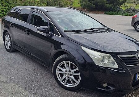 Toyota Avensis Combi Diesel Combi 2.2 D-4D Executive