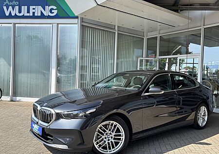 BMW 520 d xDrive 1.Hd LEDER AHK NAVI CAM HUD PLA DSC