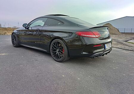 Mercedes-Benz C 63 AMG C-Klasse Coupe Coupe Speedshift 7G-MCT