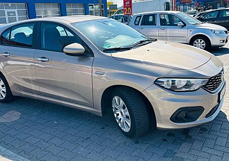 Fiat Tipo 1.3 MultiJet Easy