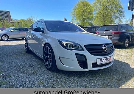 Opel Insignia A Sports Tourer OPC 4x4*ACC*BOSE*PANO*1