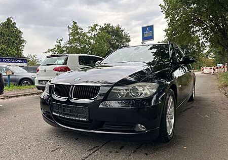 BMW 320 d TOURING PANO + NAVI + XEN + PDC + SHZ + PDC