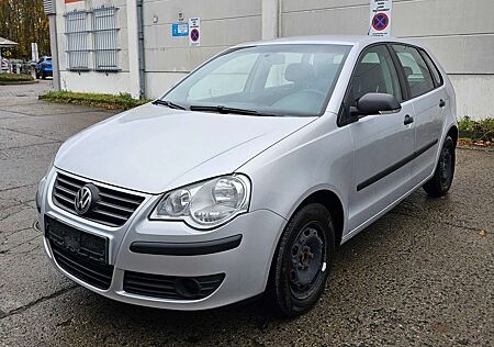 VW Polo Volkswagen *TÜV NEU*VOLL S-HEFT*KLIMA*SZH