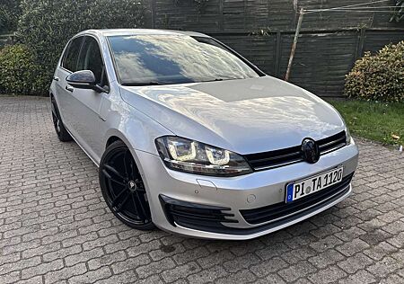 VW Golf Volkswagen 1.2 TSI BlueMotion Technology Cup