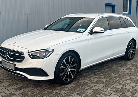 Mercedes-Benz E 200 d T 9G-TR. AVANTGARDE NAVI LED KAMERA AHK