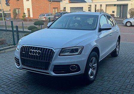 Audi Q5 2.0 TDI quattro (clean diesel)