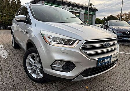 Ford Kuga Titanium 1-HD NUR 42.900 KM NAVI KAMERA