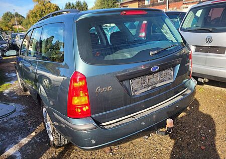 Ford Focus gebraucht kaufen Ford Focus Turnier Diesel Turnier TDCi Trend