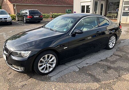 BMW 335 i Coupe 1. Hand/lückenloses Scheckheft