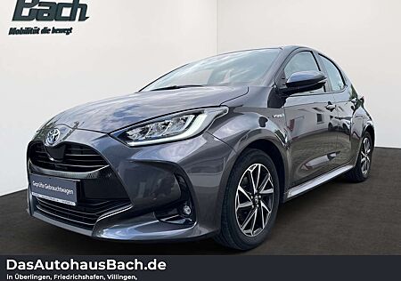 Toyota Yaris 1.5 Hybrid Team D Comfort + Navi AUT