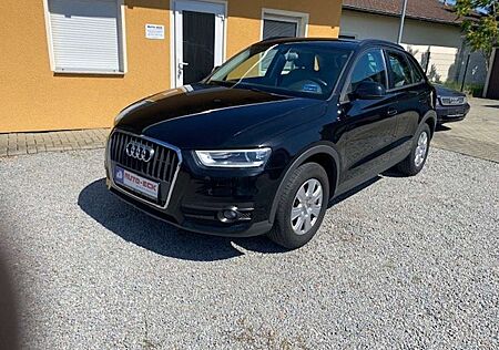 Audi Q3 2.0 TDI XENON AHK
