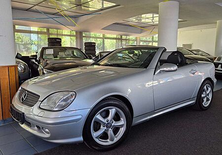 Mercedes-Benz SLK 320 Aut/8xAlu/Leder/2.Hd/Rostfrei/Unfallfrei