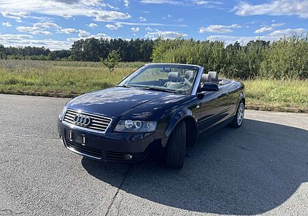 Audi A4 1.8 T Cabriolet - TÜV & Zahnriemen neu