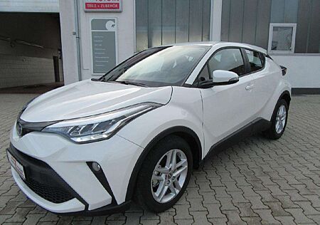 Toyota C-HR Hybrid Flow