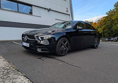 Mercedes-Benz A 250 gebraucht kaufen Mercedes-Benz A 250 Limousine AMG Line