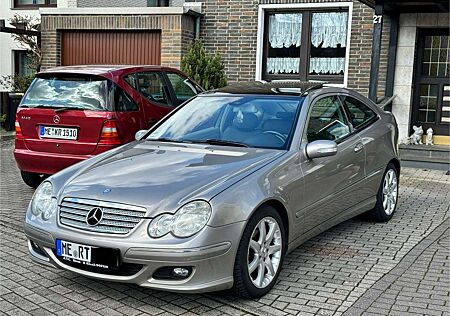 Mercedes-Benz C 200 Kompressor Sportcoupe Sport Edition +