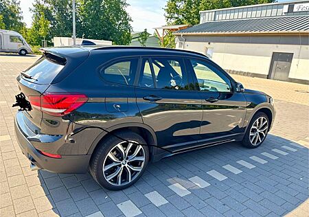 BMW X1 xDrive 25 i Sport Line