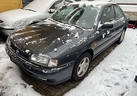 Nissan Primera 1.6 SLX