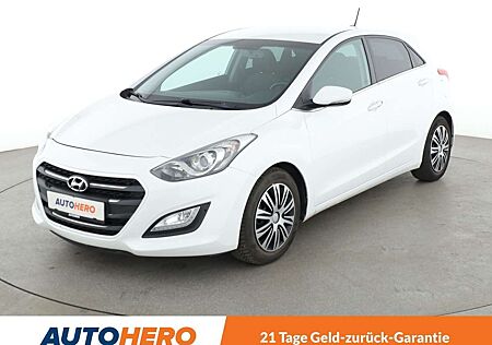 Hyundai i30 1.6 CRDi Trend blue Aut.*NAVI*TEMPO*CAM*PDC*