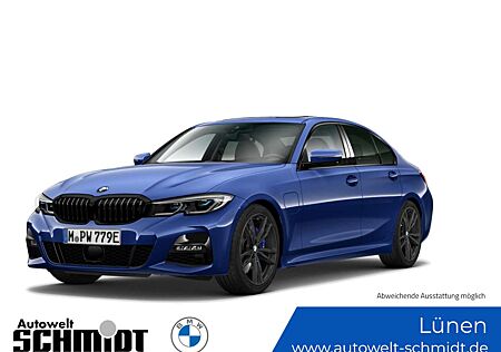 BMW 330 e M Sport AHK Glasdach HeadUp 2J-BPS.GARANTIE