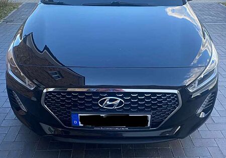 Hyundai i30 gebraucht kaufen Hyundai i30 Kombi 1.6 CRDI Style