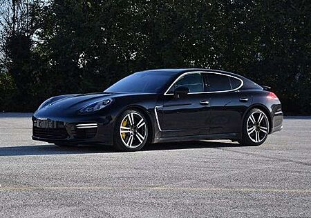 Porsche Panamera Turbo S a Burmester Sound System!