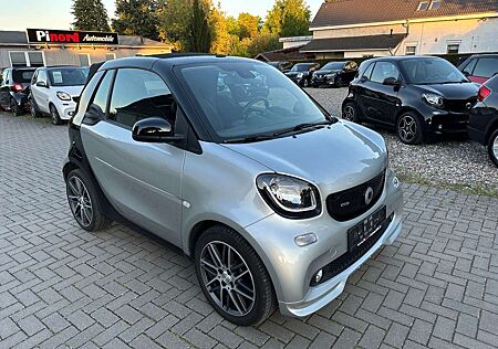 Smart ForTwo Cabrio Brabus Xclusive 109PS-LED-NAVI-KAM-JBL
