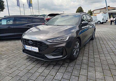 Ford Focus Turnier ST-Line X *AHK GjR FAP HuD WP GA*