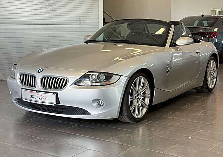 BMW Z4 Roadster 2.2i M Sportfahrwerk/Leder/PDC
