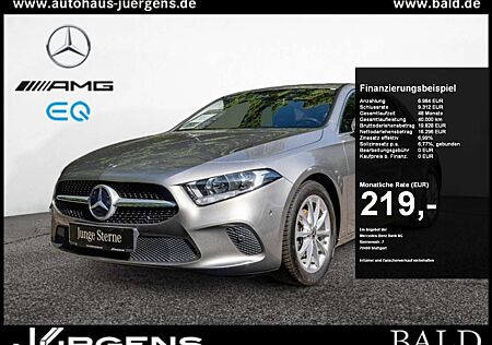 Mercedes-Benz A 180 Progressive/MBUX/Navi-Prem/Sitzheizung/17"