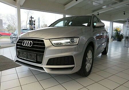 Audi Q3 S-Line Exterieur / S-tronic